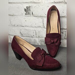 Ann Marino Bettye Muller Wine Suede Bow Heels • Size 8 Chic Classic Pump